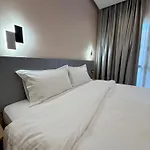 Villa24 Apartahotel 3*