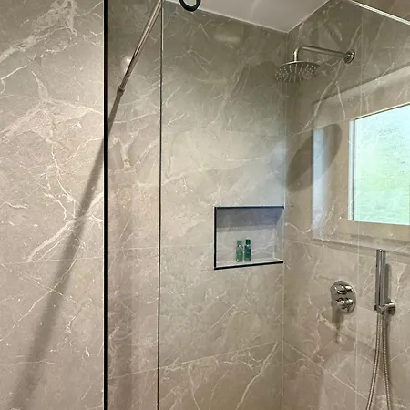 Villa24 شقة فندقية فلورا
