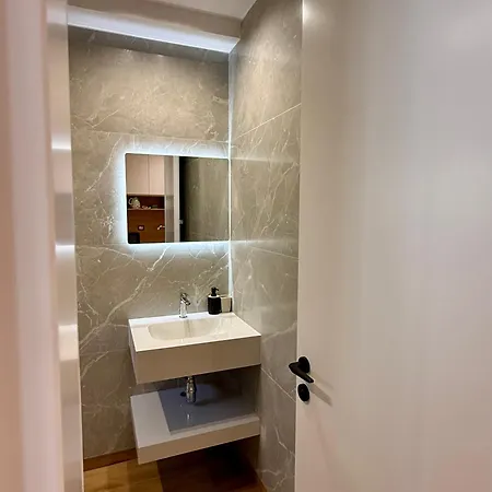 Villa24 شقة فندقية فلورا