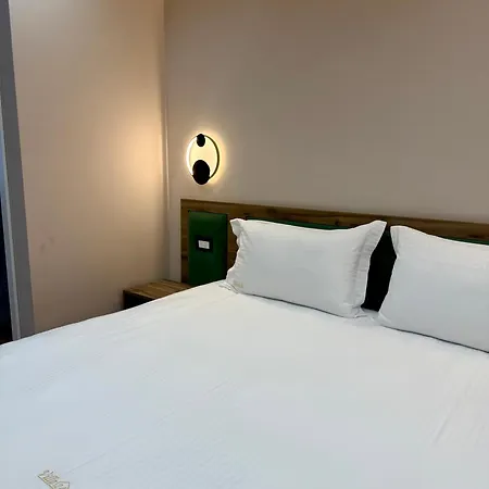 Villa24 Aparthotel 3*
