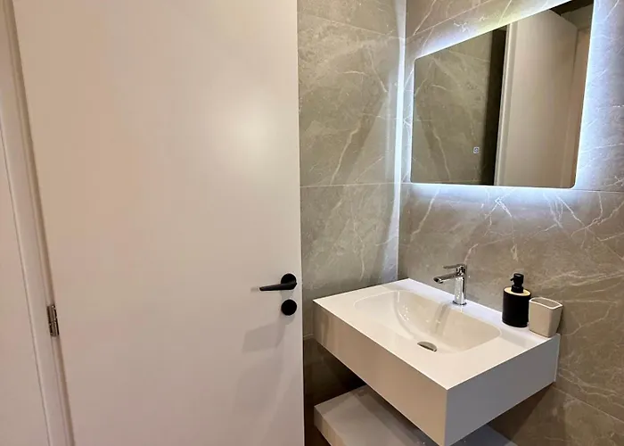 아파트호텔 Villa24 Vlorë