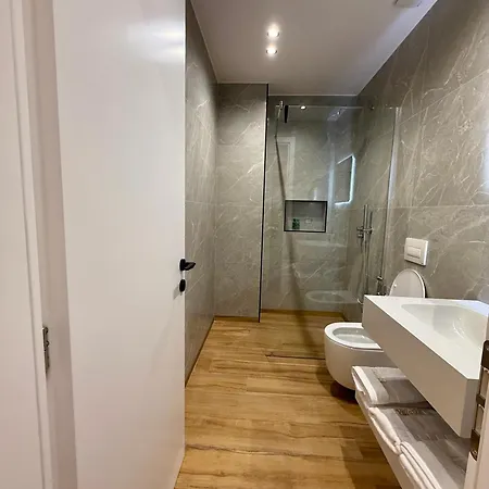 Villa24 Апарт-отель Влёра