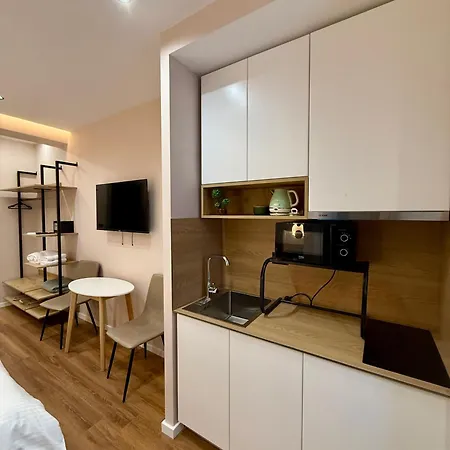 Villa24 Lejlighedshotel Vlorë